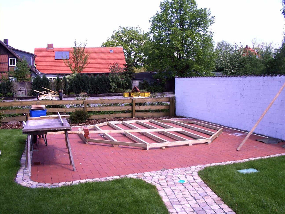 Hanna (4.2m diameter | 14.1m2 | 44mm) Octagonal Summer House Pavilion - Palmako UK