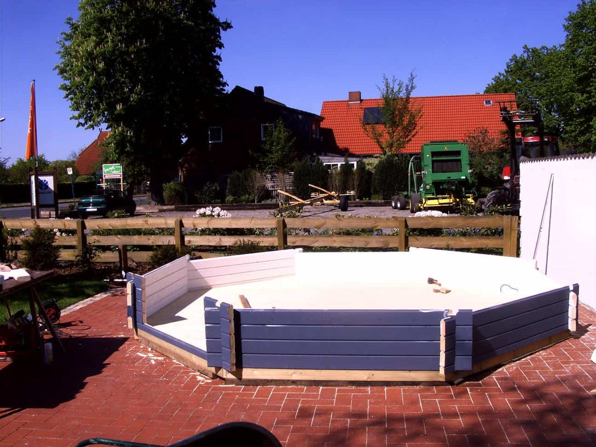 Hanna (4.2m diameter | 14.1m2 | 44mm) Octagonal Summer House Pavilion - Palmako UK