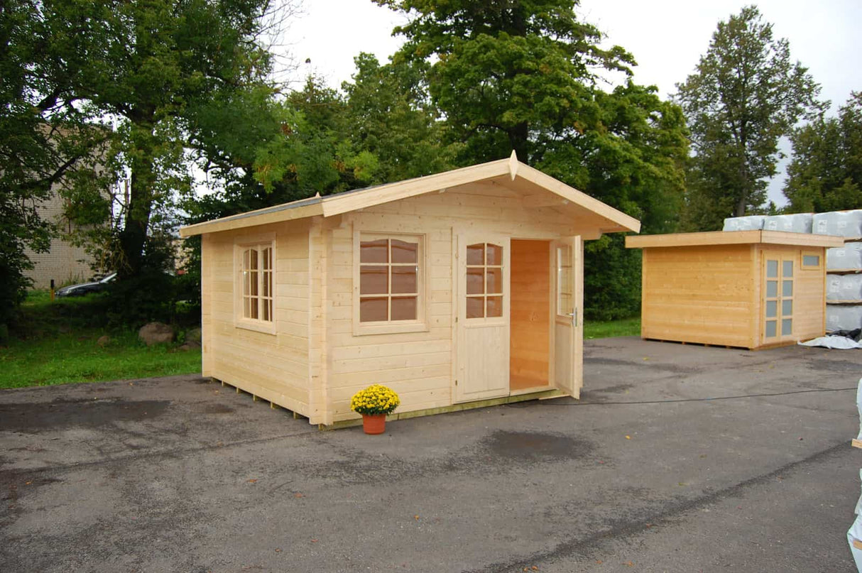 Alaska 1 (3,8x3,8m | 12m2 | 70mm) Log Cabin - Palmako UK